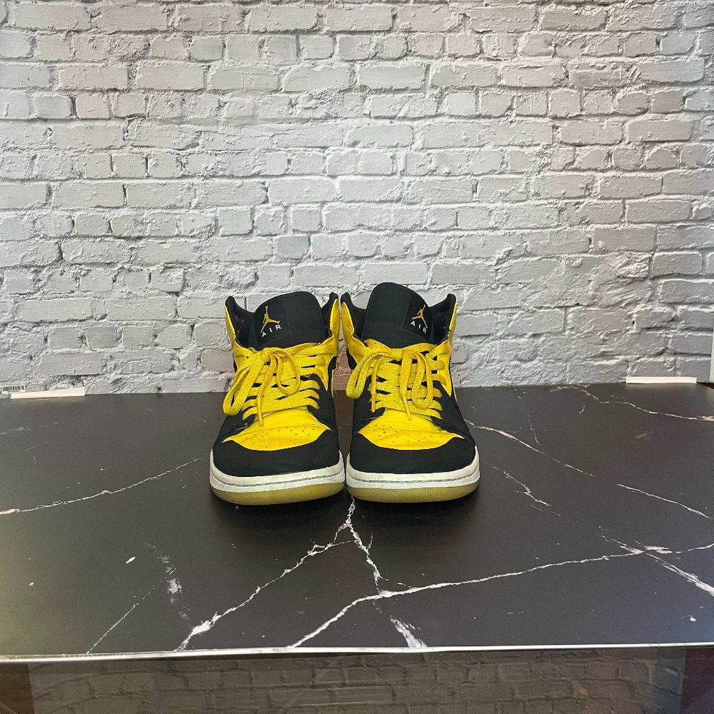 Size 10 - Air Jordan 1 Retro 'New Love' - 136085 072 - Black (2007)